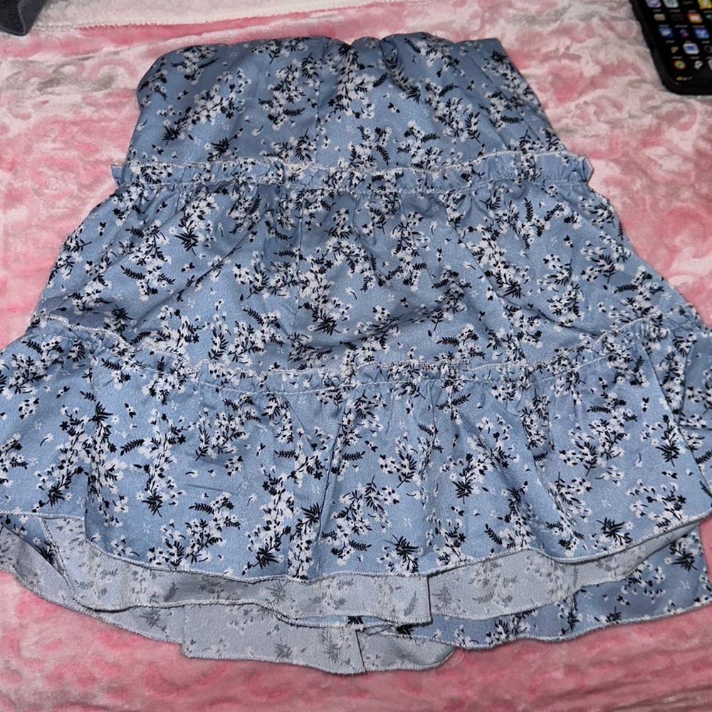 mini skirt